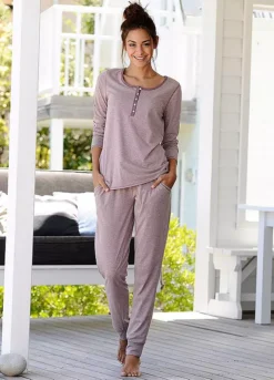 Arizona Pyjama Set -Daily Bra Store Arizona Pyjama Set370864FRSL