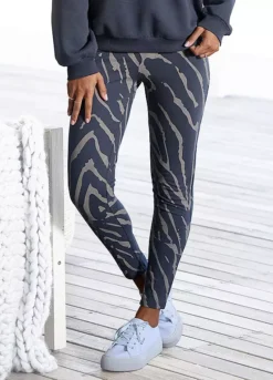 LASCANA Animal Print Leggings
