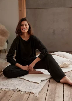 LASCANA Knit Round Neck Sweatshirt 7 LASCANA Knit Round Neck Sweatshirt -Daily Bra Store LASCANA Knit Round Neck Sweatshirt50301843FRSL