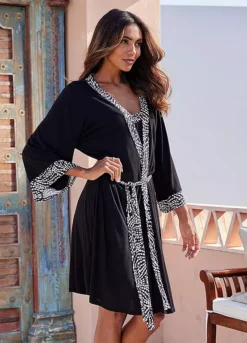 LASCANA Three-Quarter Sleeve Kimono