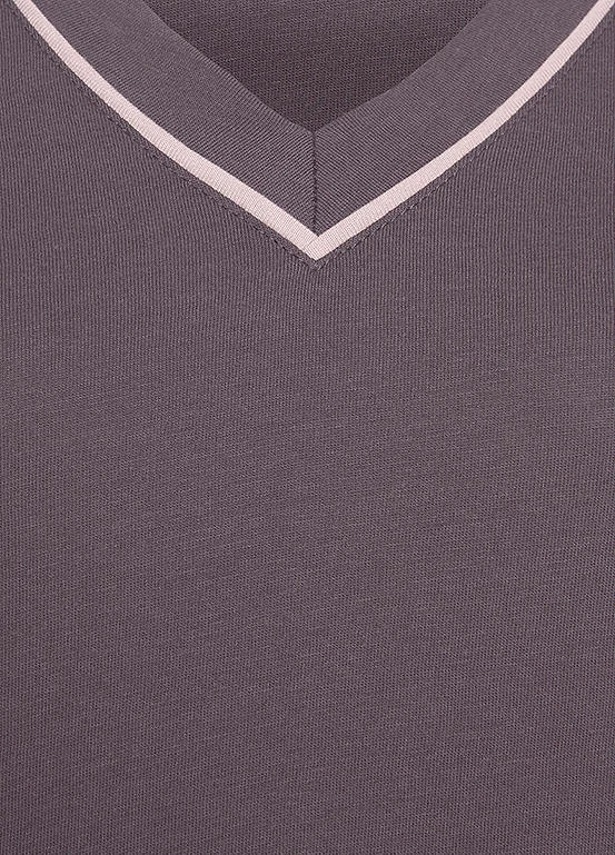 LASCANA V-Neck Pyjamas 3 LASCANA V-Neck Pyjamas - Image 3