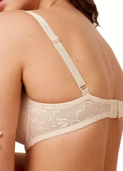 Triumph Underwired Amourette Charm T-Shirt Bra 8 Triumph Underwired Amourette Charm T-Shirt Bra -Daily Bra Store Triumph Underwired Amourette Charm T Shirt Bra59591569FRSP W02