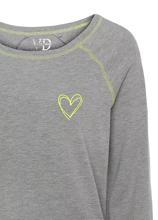 Vivance Dreams Contrast Trim Heart Print Nightie 3 Vivance Dreams Contrast Trim Heart Print Nightie - Image 3