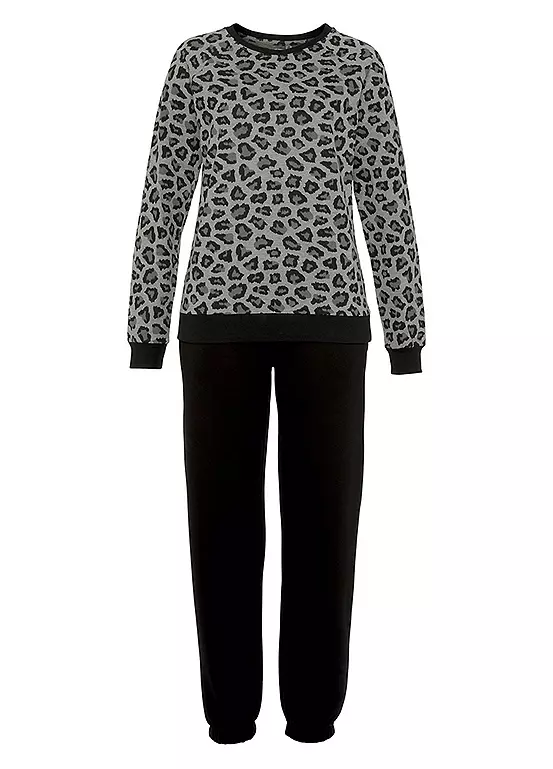 Vivance Dreams Long Sleeve Pyjama Set 2 Vivance Dreams Long Sleeve Pyjama Set - Image 2