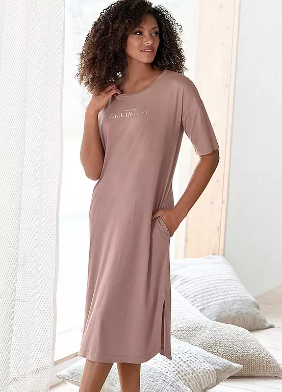 Vivance Dreams Short Sleeve Midi Length Nightdress 1 Vivance Dreams Short Sleeve Midi Length Nightdress