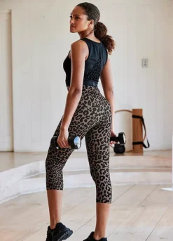 Active By LASCANA Animal Print Capri Leggings -Daily Bra Store active by LASCANA Animal Print Capri Leggings47592406FRSP W02